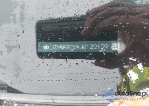 2018 Toyota Rav4 Xle from USA, damaged, VIN JTMWFREVXJD132159